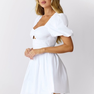 Vestido corto de verano personalizado para mujer, vestido blanco sin espalda, elegante para dama - Product Image 2