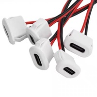 USB Typ-C Buchse auf V8-Stecker Einrastbare Panelmontage USB-C Stromkabel 2-polig Buchse auf Stecker