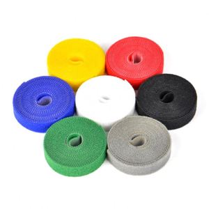 ที่จัดระเบียบสายไนลอนที่มีสีสันพร้อมตะขอและห่วงสำหรับผูกสายที่ถอดออกได้ - Product Image 1