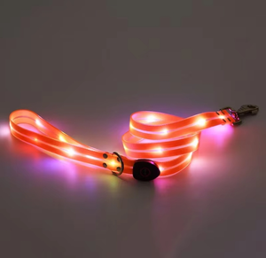 Correa LED para mascotas, Collar luminoso para caminar para perros con carga USB, <span class=keywords><strong>Material</strong></span> impermeable de goma de PVC, correa para caminar al aire libre, Correa LED para perros - Product Image 1