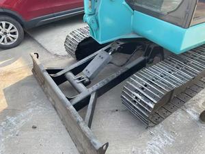 Excavatrice Kobelco SK60 de 6 tonnes avec godet de 0,3 m³ d'occasion - Product Image 5