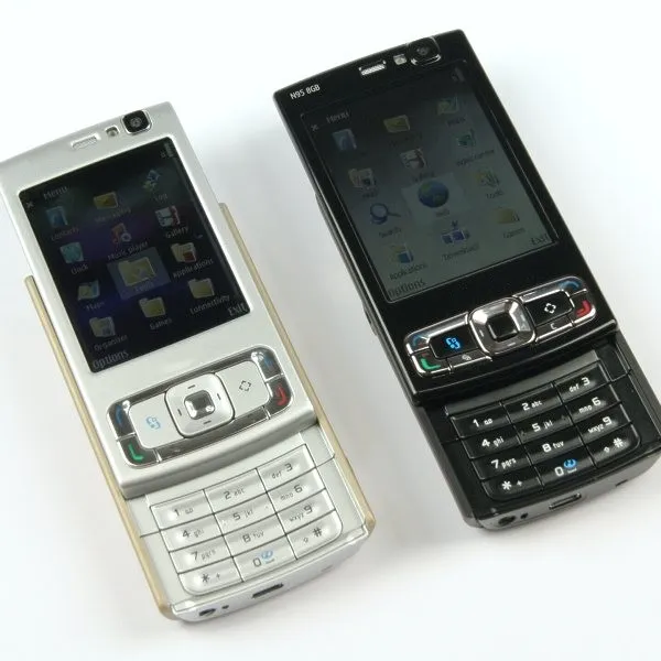 Teléfonos móviles deslizantes clásicos 2G Baratos Originales desbloqueados de fábrica para Nokia N95 8GB mini teléfono móvil