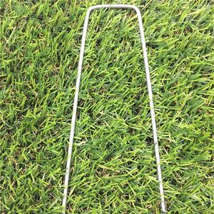 50 paquetes de estacas de jardín galvanizadas de 3mm de espesor y 15cm de largo, <span class=keywords><strong>grapas</strong></span> de césped tipo U para césped <span class=keywords><strong>artificial</strong></span> - Product Image 1