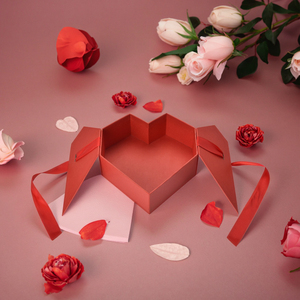 กล่องของขวัญสองประตูรูปหัวใจพร้อมริบบิ้นแข็งสีแดงดีไซน์ทันสมัยตามสั่ง - Product Image 2