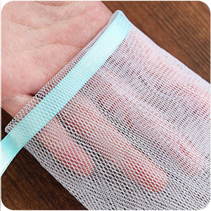 Foaming Net For Facial Cleanser And Soap 10 Inch Polyester Mesh Bag With Pink Handle For Face Wash And Shower Use - Product Image 2