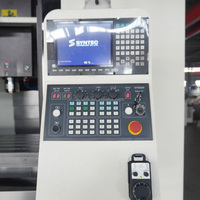 Tdv1370 Venta Directa de Fábrica Centro de Mecanizado Vertical CNC de 3 Ejes de Alta Precisión