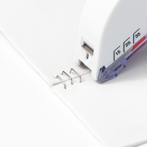 Agrafeuse médicale jetable 3R pour la fermeture de plaie médicale 25w et agrafes chirurgicales Fabricant de fermeture de plaie - Product Image 2