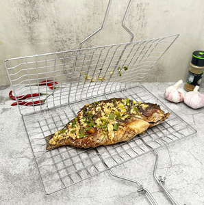 Panier de barbecue robuste - Conception rotative verrouillable pour un retournement et une cuisson faciles - Product Image 2
