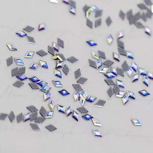 <span class=keywords><strong>Strass</strong></span> en verre authentiques modèle 2773, forme losange, dos plat, fabrication autrichienne, thermocollants, écologiques, pour bijoux dentaires et oraux - Product Image 1