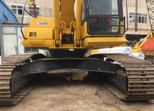 รถขุดโคมัตสึ PC240LC-8 ขนาด 24 ตัน ใช้งานน้อย น่าเชื่อถือ เหมาะสำหรับงานก่อสร้างและจัดสวน รถขุดโคมัตสึมือสอง - Product Image 2