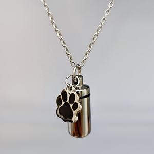 Collana con ciondolo urna commemorativa per animali domestici in acciaio inossidabile moderno, con impronta di zampa, a forma di cilindro, per profumo, articoli funerari per la famiglia - Vendita calda - Product Image 3