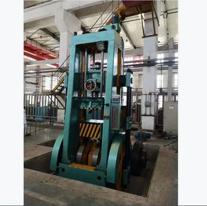 Presse hydraulique manuelle à double <span class=keywords><strong>action</strong></span> pour le métal Machine à emboutissage profond Batterie <span class=keywords><strong>de</strong></span> <span class=keywords><strong>cuisine</strong></span> poinçonnage mécanique avec moteur central pour la fabrication <span class=keywords><strong>de</strong></span> casseroles - Product Image 4