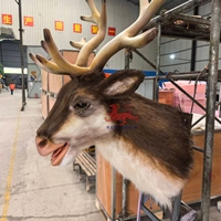 Tête de renne chantante animatronique de parc à thème réaliste de haute qualité de Noël