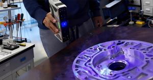 Scanner laser 3D industriel à ligne dynamique, double mode, à phase laser, haute précision pour le contrôle qualité et la conception inverse - Product Image 5