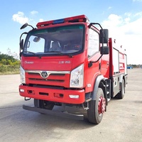Camion de lutte contre l'incendie diesel 4x2 neuf, fourni directement par l'usine chinoise, avec une capacité de réservoir de plus de 10 000 L, à vendre
