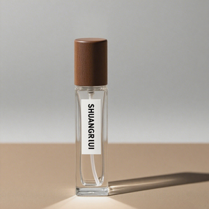 Bouteilles de <span class=keywords><strong>parfum</strong></span> en verre carrées rechargeables de 15ml à fond épais avec bouchons en bois haut de gamme avec boîte de pulvérisation à pompe emballée - Product Image 5