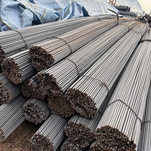 Barres d'armature déformées conformes aux normes européennes B500B EN 10080 ASTM A615 Gr.60 pour ponts, projets d'infrastructure et de béton en Europe - Product Image 6
