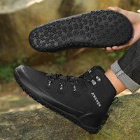 Léger anti-dérapant Flexible imperméable large orteil boîte minimaliste pieds nus chaussures de randonnée baskets hommes Sport escalade Rock chaussures