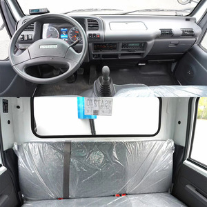 Camions Isuzu ELF simple et double cabine pour le transport de bœuf et de poulet, fourgon frigorifique manuel de 4,2 m, capacité 100p - Product Image 5