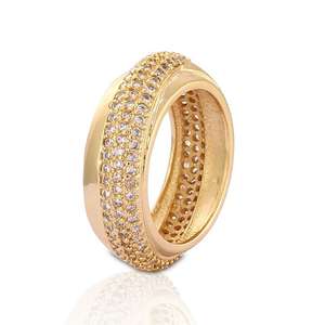 Grande bague statement en cristal pour femme, plaquée or 18 carats, bijou de luxe pour le doigt, nouveau design, bague cocktail DiamondClarity, inaltérable - Product Image 5