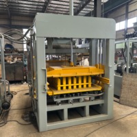 Machine à Briques Hydraulique QT4-15 pour la Production de Blocs de Maçonnerie en Béton, de Pavés et de Matériaux de Construction