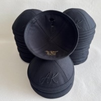Kippa en lin personnalisée pour marié, broderie personnalisée, doublure imprimée, Kippot juive, Yarmulka, cadeau Judaica séphardique