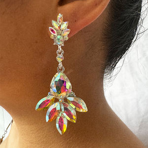 KAIMEI Neuankömmling Modeschmuck Große Frauen Luxus Braut kristall AB Diamant Ohrring Frauen Silber Diamant Tropfen Ohrringe - Product Image 4