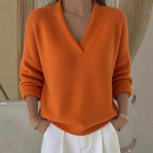 Nouveau pull en tricot à col en V ample de style européen et américain, couleur unie, mode décontractée, pull en tricot pour femmes - Product Image 4
