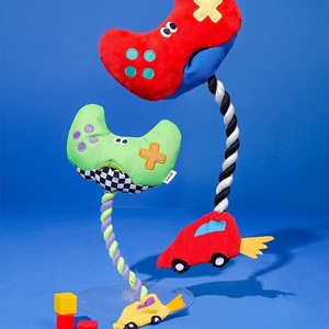 Jouet pour chien en corde nouée en forme de manette de jeu vidéo, durable, qui fait du bruit, pour un jeu interactif avec votre animal - Product Image 2