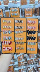 Ongles en gel souple légers et courts, personnalisés, certifiés salon, style minimaliste uni, adaptés à chaque <span class=keywords><strong>mesure</strong></span> de doigt – Qualité artisanale experte - Product Image 4
