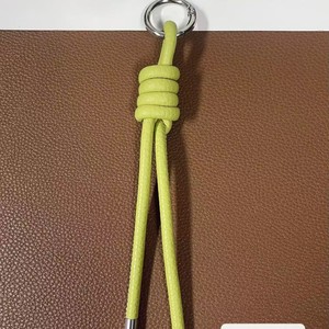 Porte-clés en cuir PU, forme ovale, accessoire de sac durable - Product Image 5