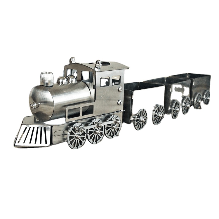 Handmade Creative Vintage Metal Craft Ornaments Home Decoration Steam Locomotive Train Model Kids Christmas Toy