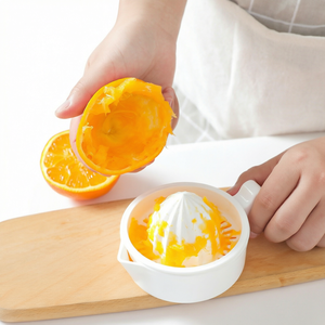 Presse-agrumes manuel avec filtre et bec verseur, extracteur de jus de fruits à pression manuelle pour oranges et citrons verts - Product Image 1