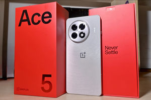 Nouveau Smartphone OnePlus 13R 5G 2025, 12 Go + 256 Go, Écran 6,7 Pouces, ColorOS 15, Processeur Deca Core, NFC, Compatible Français, Allemand, CDMA, LTE - Product Image 1