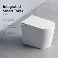 Toilette intelligente de luxe sur pied avec réservoir intégré pour projets hôteliers et d'appartements (vente en gros)