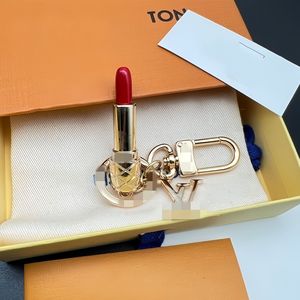 พวงกุญแจลิปสติกหรูหรา HR ทำจากโลหะผสม น้ำหนักเบา ทันสมัย สวยงามไม่ซ้ำใคร เหมาะสำหรับกระเป๋าถือและเคสโทรศัพท์ - Product Image 5