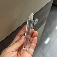 Roll-on en verre cylindrique OMI 10 ml pour flacon vide avec collier en bambou, portable pour huile essentielle