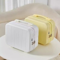 Trousse de Maquillage Portable Rayée en Polyester de 14 Pouces avec Fermeture Éclair, Légère et Durable pour Femmes, Séparation Humide/Sèche, Mignonne, à Suspendre