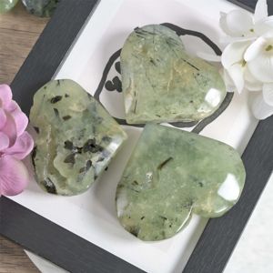 Oferta Especial: Piedra de Prehnita Natural en Forma de Corazón, Cristal Curativo, Piedra de Palma, Gema para Decoración del Hogar, Adornos de Cristal - Product Image 2