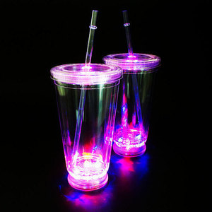16oz LED doppia parete di plastica tazza di acqua luce fino lampeggiante bicchiere di plastica trasparente incandescente tazze con paglia per la notte e la festa - Product Image 2