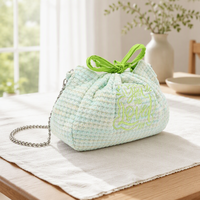 Sac à bandoulière tendance en tricot coloré avec cordon de serrage, broderie lettre, sac seau élégant, sac à chaîne, sac bandoulière croisé