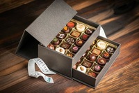 Cajas de embalaje de barra de chocolate de lujo personalizadas Embalaje de caja de bombones de chocolate macarrón de papel de chocolate