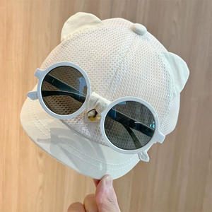 Sombrero de verano de moda para bebé con <span class=keywords><strong>gafas</strong></span> de sol de malla fina para gato gorra de béisbol tela de sarga <span class=keywords><strong>6</strong></span> paneles gorra de sol ala curva - Product Image 5