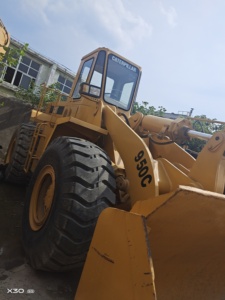 Chargeuse sur pneus Caterpillar d'occasion Cat 938g 950b 950f 950g 966e 966h 910 950 966g, Chargeuse Cat 980g 950 966g - Product Image 3