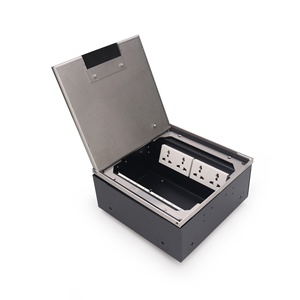 Boîte de sortie de plancher en acier inoxydable avec couvercle encastré amovible et deux ports d'alimentation - Product Image 3
