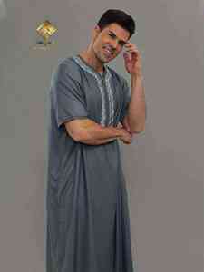 Robe de prière musulmane pour hommes du Moyen-Orient, mode arabe, confectionnée dans un tissu confortable - Product Image 5
