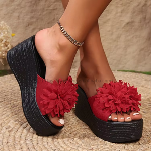 Summer Women's Fashion Wedge Slippers With Thick Bottom Platform <b>Plus</b> <b>Size</b> Popular Flowers for Wearing Online - Product Image 4