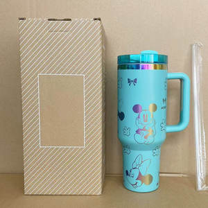 Gobelet isotherme en acier inoxydable de 40 oz, personnalisé avec un design moderne de dessin animé gravé au laser, tasse thermos sous vide pour voiture avec poignée, couvercle et paille - Product Image 5