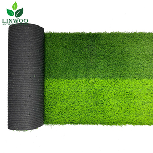 Vente en gros de gazon artificiel vert, gazon <span class=keywords><strong>synthétique</strong></span> haute densité pour terrain de football et terrain de Futsal - Product Image 1