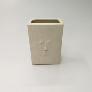 Nouveau Design Créatif Décoration De La Maison Accessoires De Bureau En Céramique <span class=keywords><strong>Visage</strong></span> Humain En <span class=keywords><strong>Forme</strong></span> De Table <span class=keywords><strong>Vase</strong></span> - Product Image 2